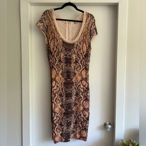 Cache snakeskin bodycon tshirt midi dress